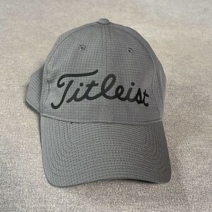 Titleist Adjustable Golf Hat Cap One Size